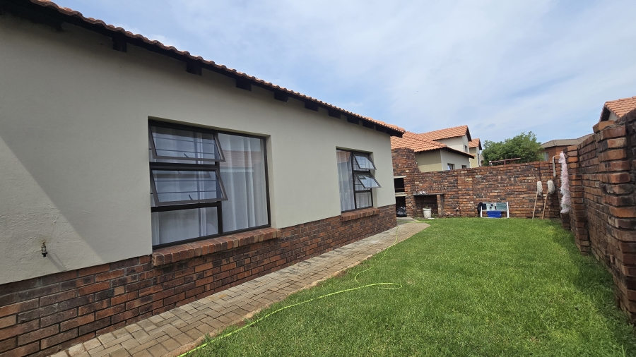 3 Bedroom Property for Sale in Waterval East North West